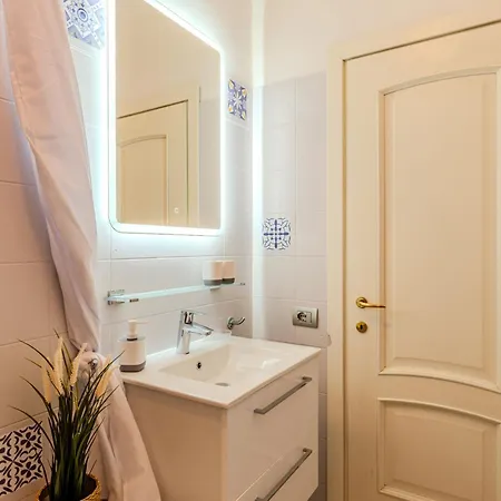 Apartment Lakeview By Interhome Bellano